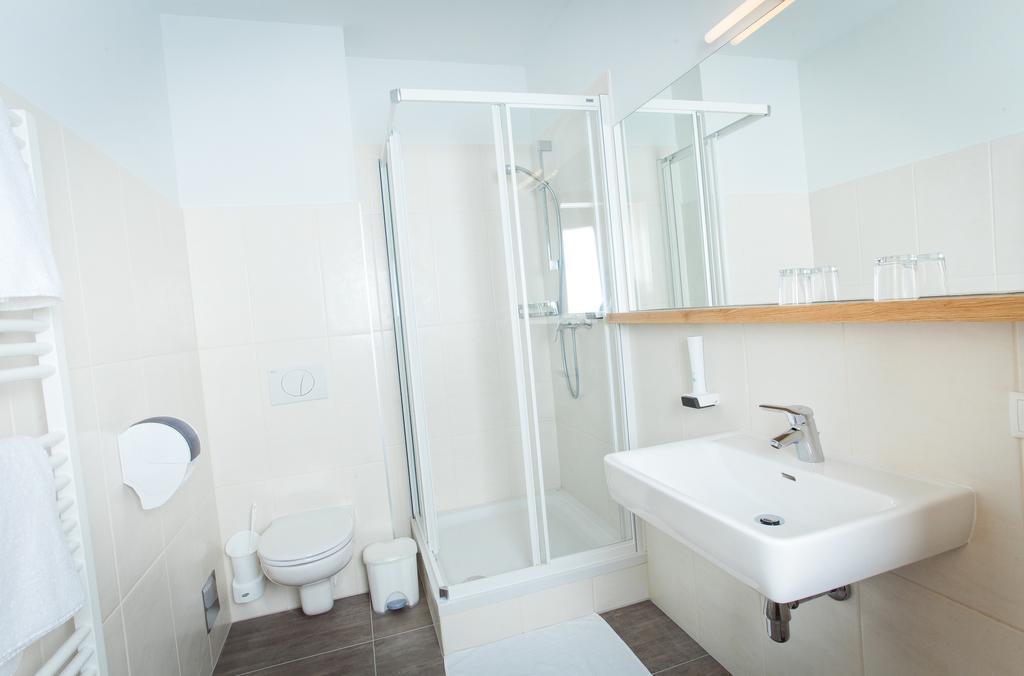 Hotel Bauernwirt Graz Habitación foto